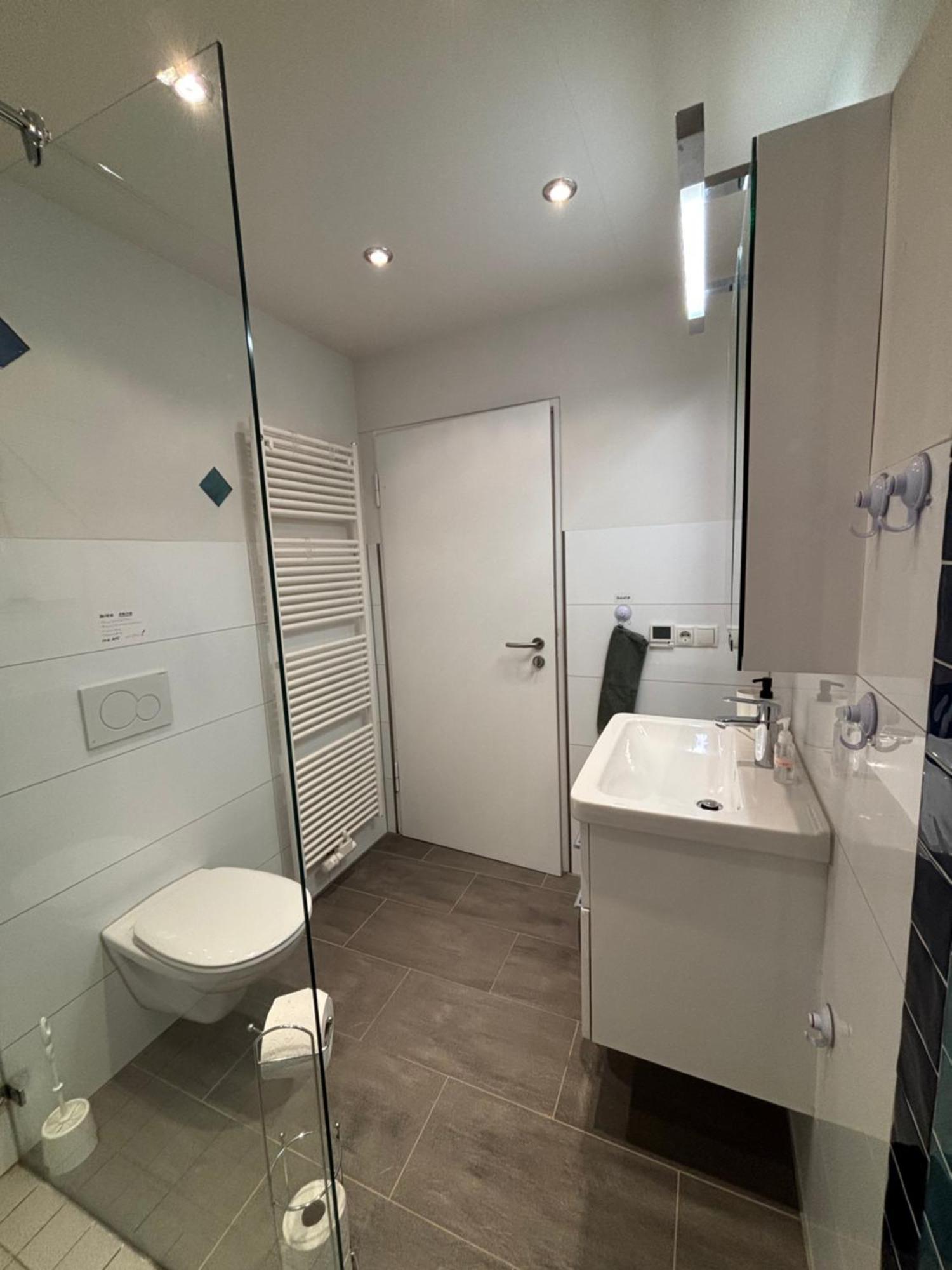 Charmante Ferienwohnung Fuer 2-3 Gaeste Wuerzburg Höchberg Exterior foto